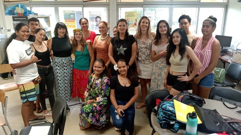 Erasmus teachers from Spain and class 2nde 7
